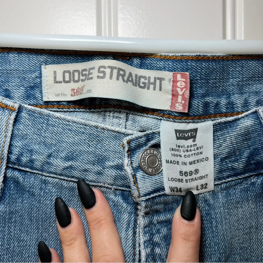 Levis timeless loose